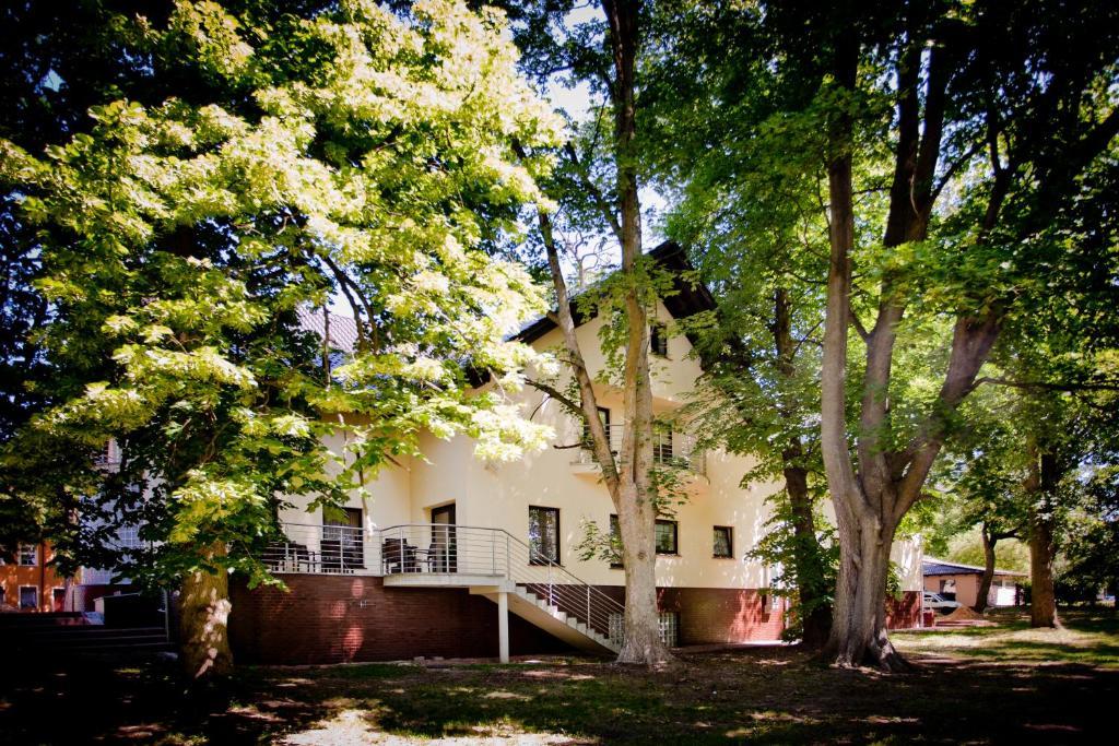 Villa Park Goleniów Extérieur photo